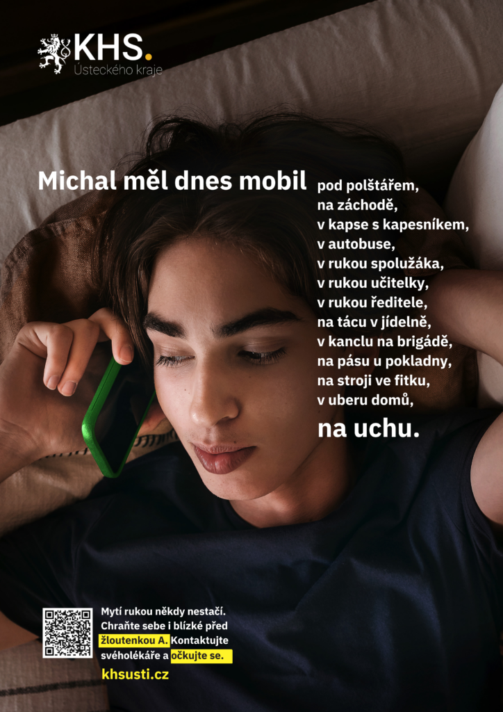 pod polstarem na zachode v kapse s kapesnikem v autobuse v rukou spoluzaka v rukou ucitelky v rukou reditele na tacu v jidelne v kanclu na brigade na pasu u pokladny na stroji ve fitku 1 1