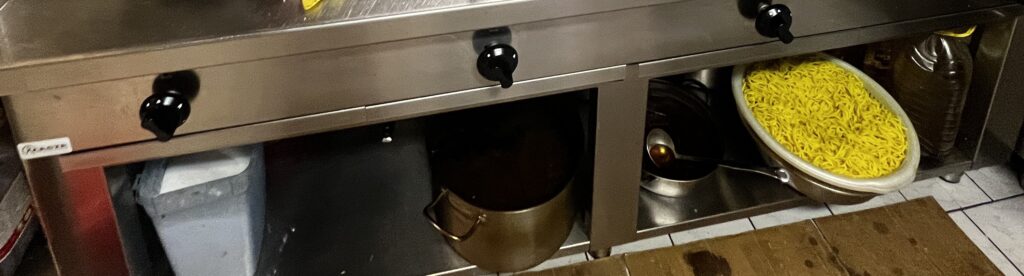 Hygienici odhalili závažné hygienické nedostatky v teplické restauraci Pho Ha Noi 4 Pho Ha Noi Teplice 2